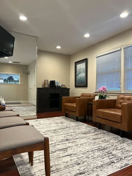 LI Dental Solutions - Waiting Room Waiting Room